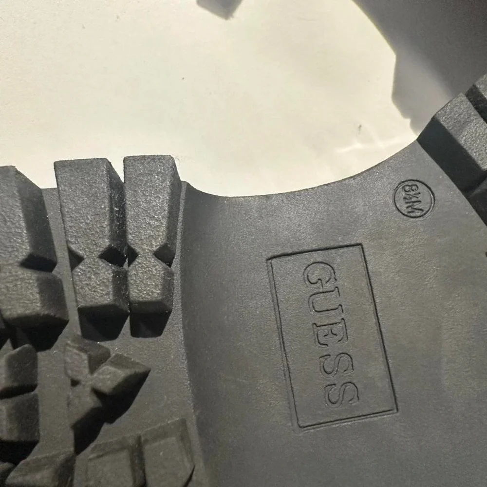 Guess black patent